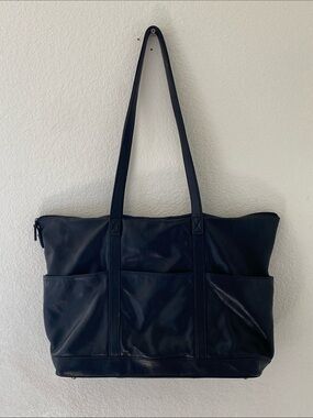 El Portal Women’s Classic Black Genuine Leather Tote Bag 12” x 16” x 4”